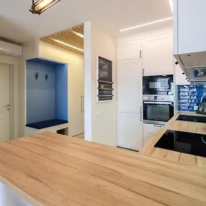 Petrovdom 16-154 In Rc Kvartet, 16г Vasyl Lypkivskyi Street Апартаменты